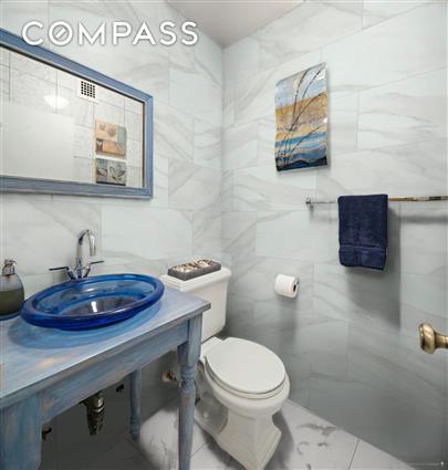 400 East 54th Street 27-B Sutton Place New York NY 10022
