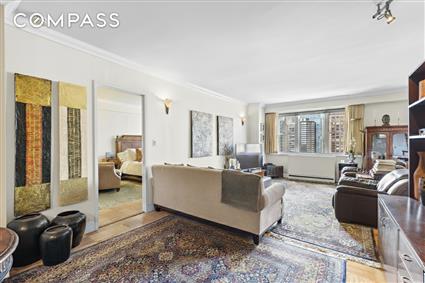 400 East 54th Street 27-B Sutton Place New York NY 10022