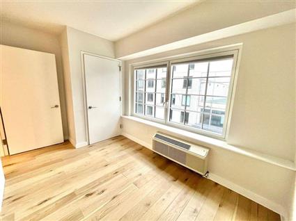 555 Waverly Avenue 4-EE Clinton Hill Brooklyn NY 11238