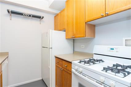 4-74 48th Avenue 3-BB Hunters Point Queens NY 11109