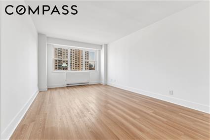 400 East 54th Street 24-E Sutton Place New York NY 10022
