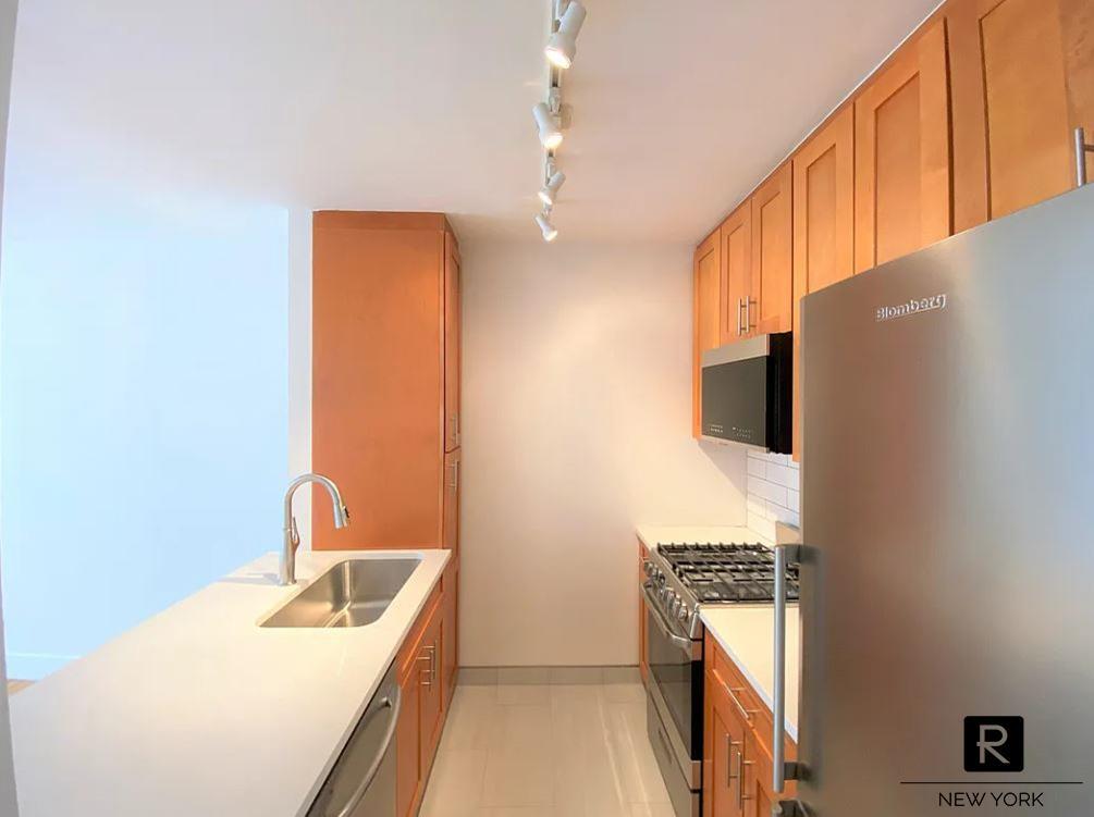 350 West 50th Street Midtown West New York NY 10019