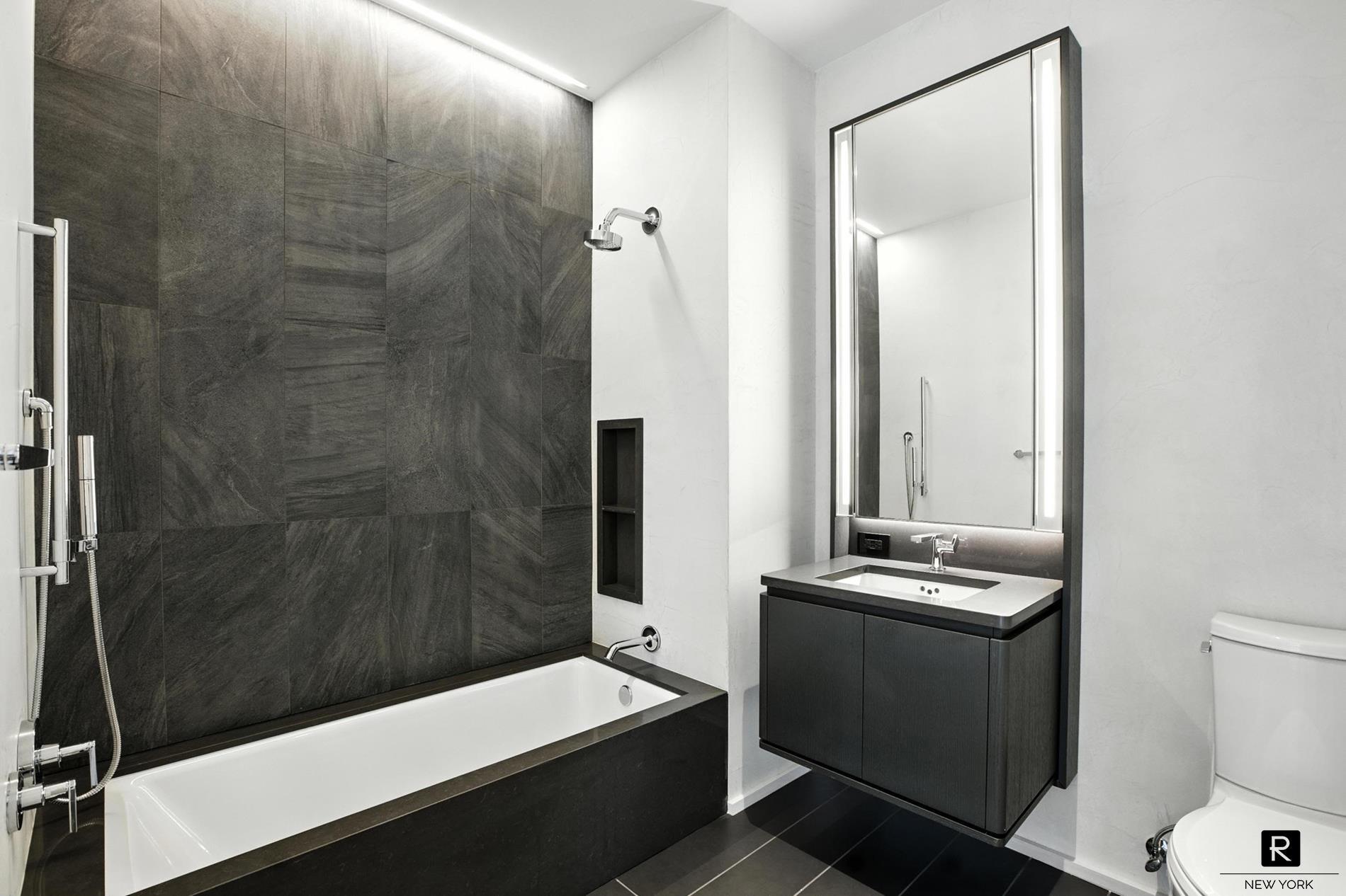 77 Charlton Street Soho New York NY 10014