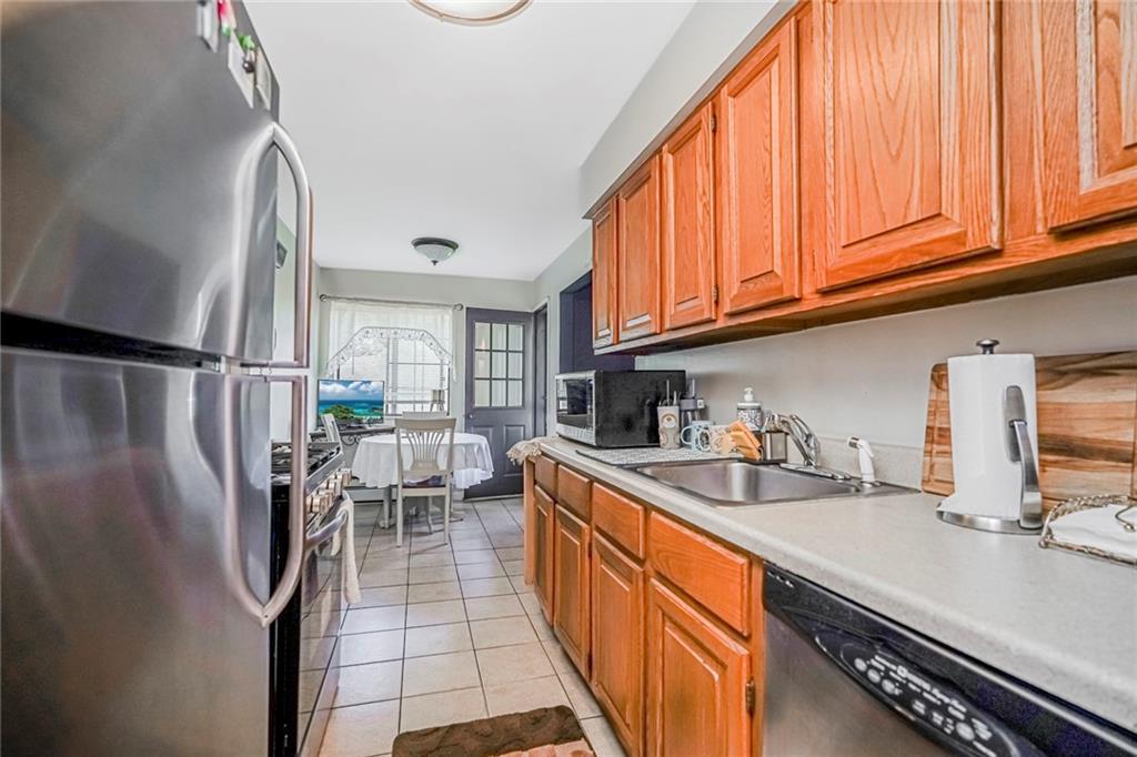 120 Devon Loop Heartland Village Staten Island NY 10314