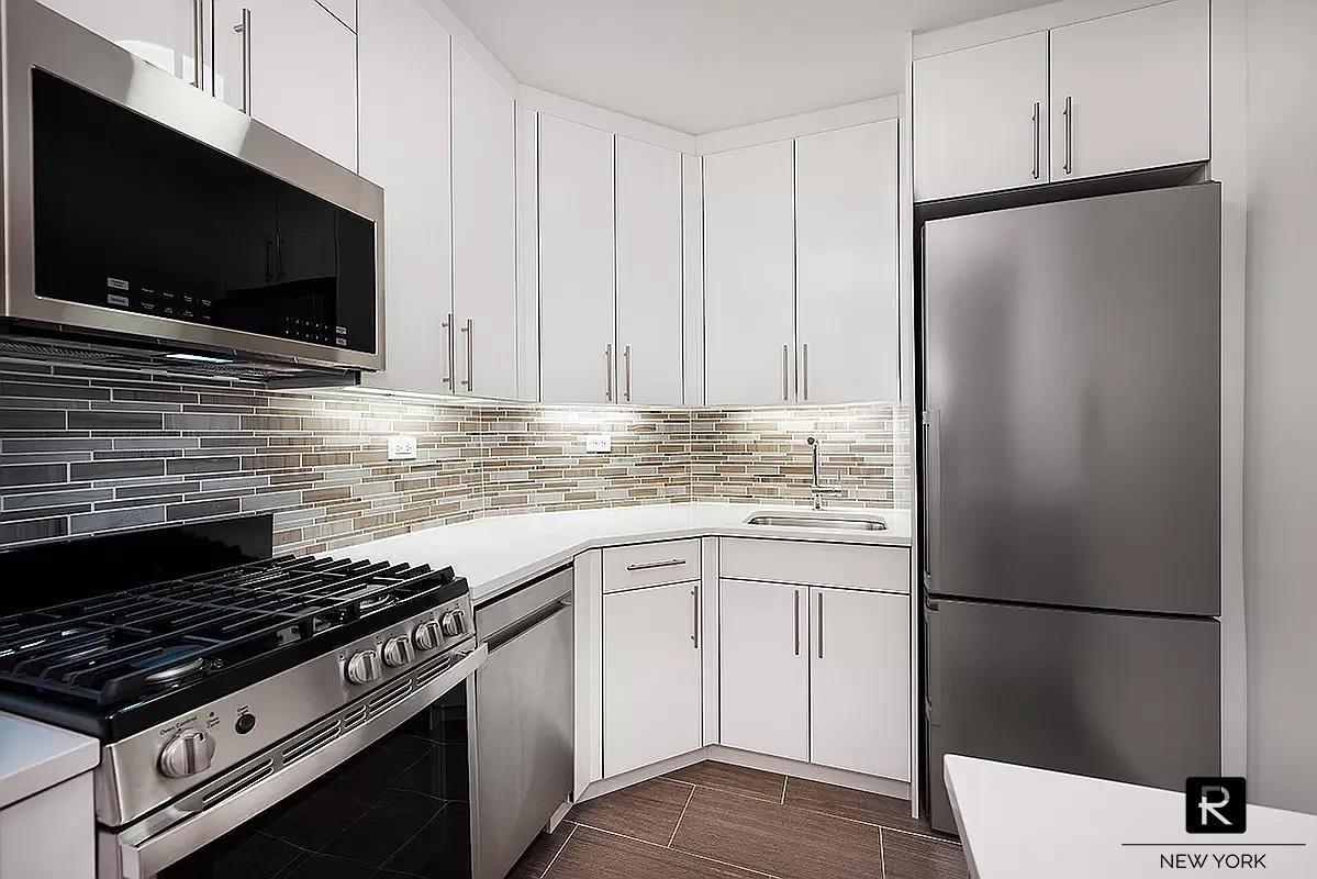 300 East 40th Street Murray Hill New York NY 10016