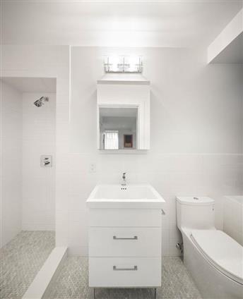 40 Stuyvesant Street 2 E. Greenwich Village New York NY 10003