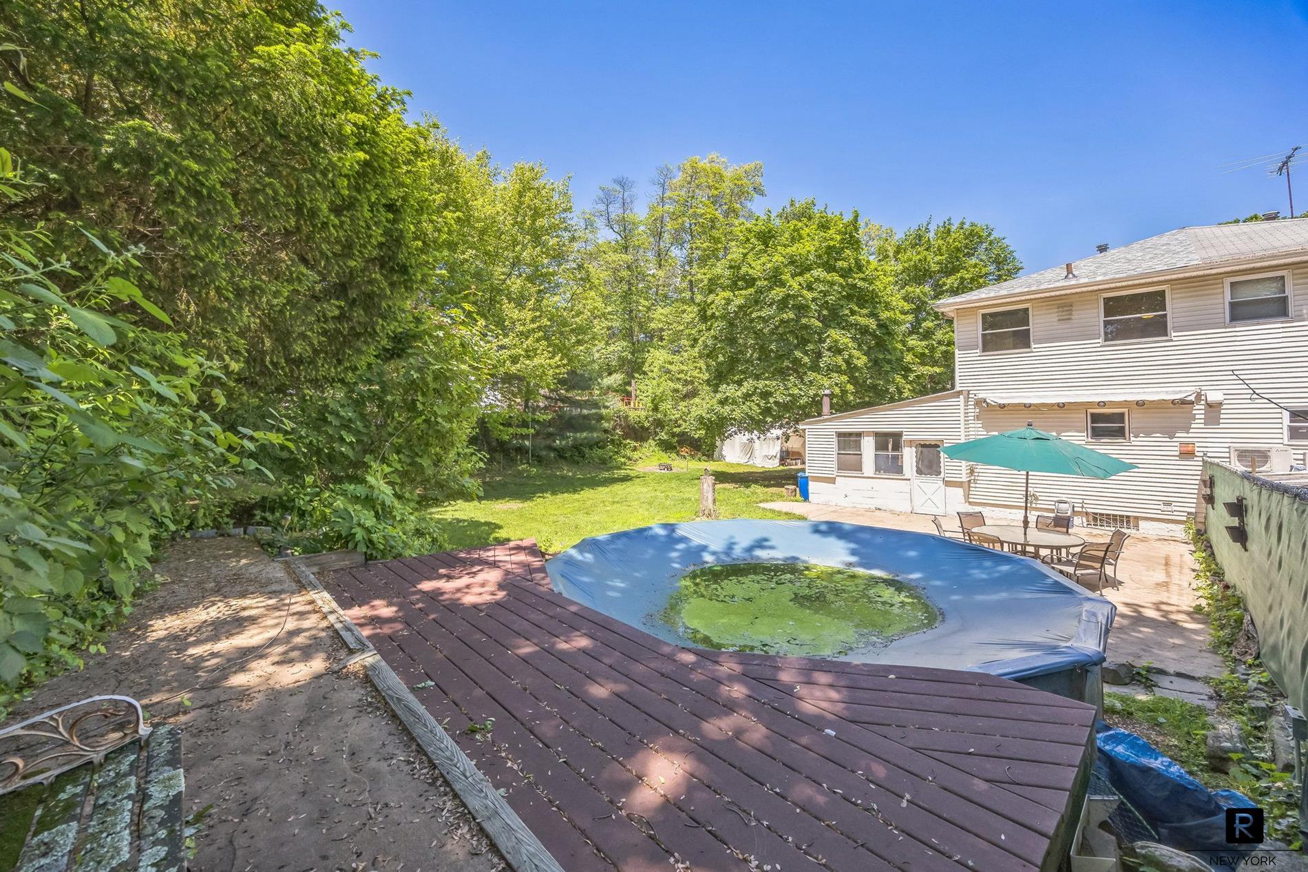 118 Stobe Avenue Dongan Hills Staten Island NY 10306