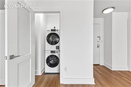 400 East 54th Street 24-E Sutton Place New York NY 10022