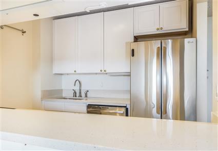 4-74 48th Avenue 14-M Hunters Point Queens NY 11109