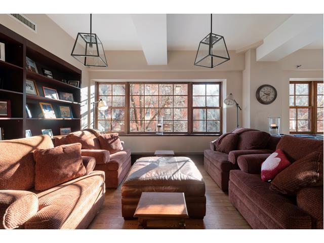202 Spring Street Soho New York NY 10012