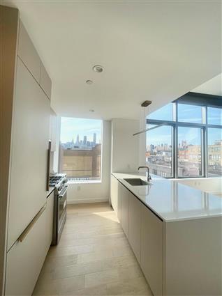 3 Court Square 403 Long Island City Queens NY 11101
