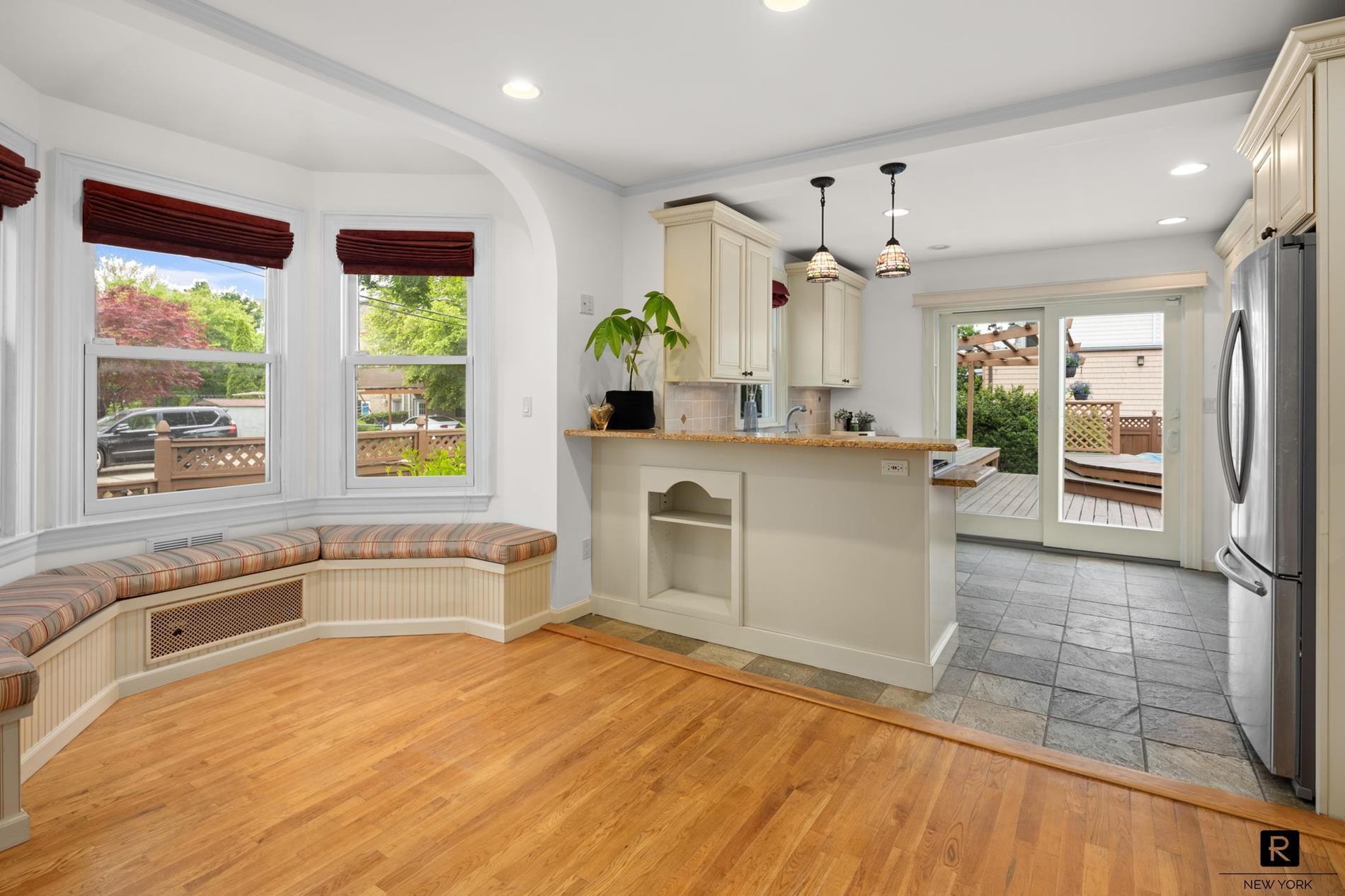 551 Minnieford Avenue Throgs Neck Bronx NY 10464