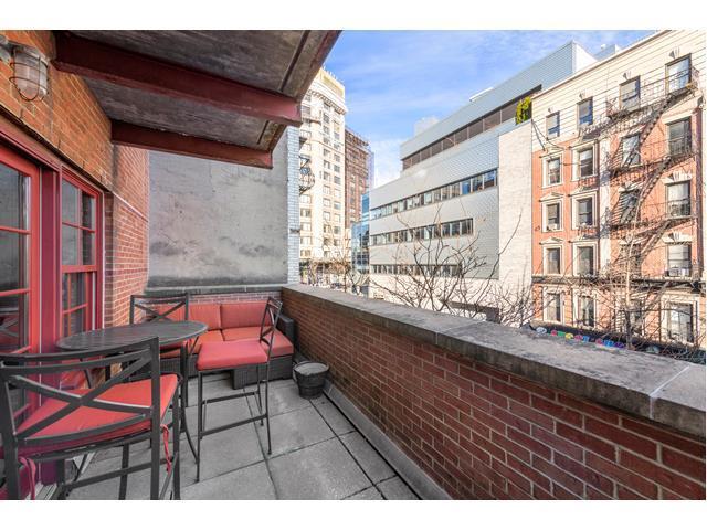 202 Spring Street Soho New York NY 10012