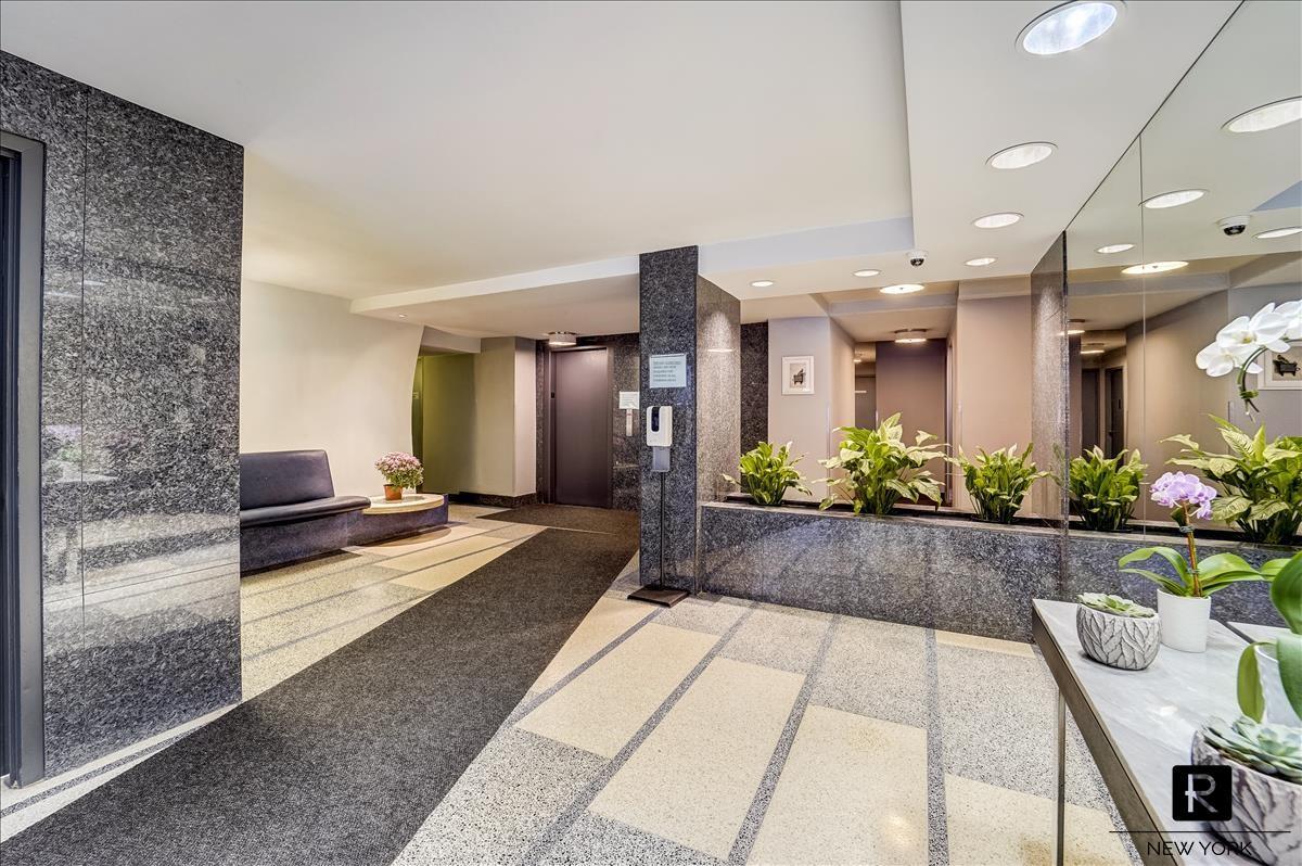 520 East 81st Street Upper West Side New York NY 10028