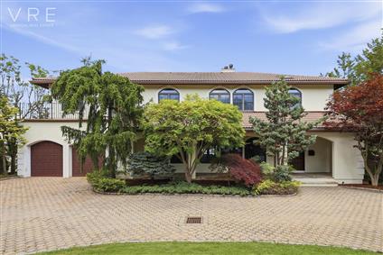 3411 Country Club Road Building Country Club Bronx NY 10465