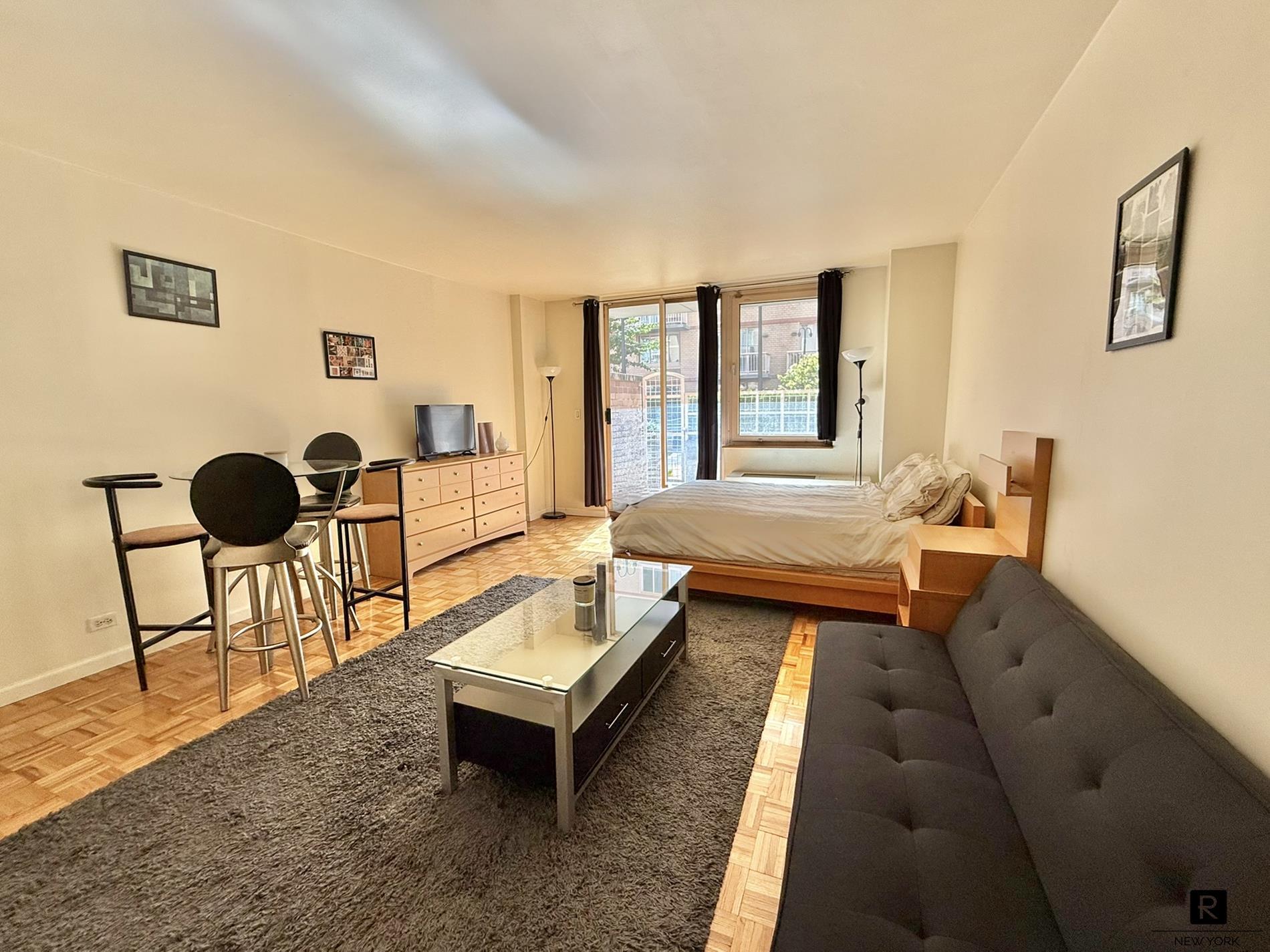 393 West 49th Street Midtown West New York NY 10019