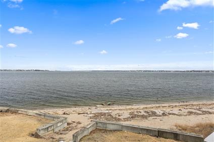 1 Patricia Lane 409 Throgs Neck Bronx NY 10465