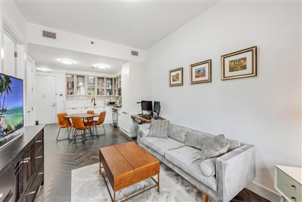 11-12 44th Drive 4-D Long Island City Queens NY 11101