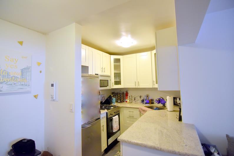 200 East 28th Street 4-D Kips Bay New York NY 10016