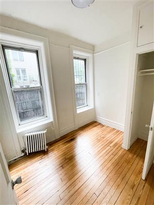 346 East 20th Street 4 Gramercy Park New York NY 10003