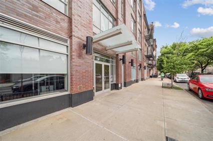 10-63 Jackson Avenue 7-C Hunters Point Queens NY 11101