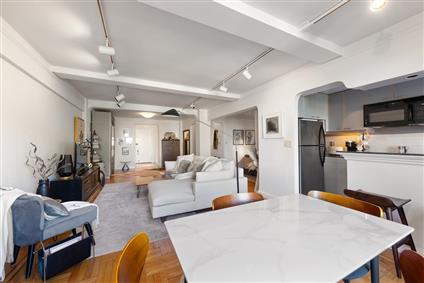 152 East 94th Street 8-D Carnegie Hill New York NY 10128