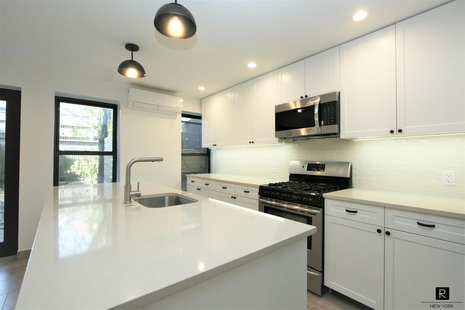 58 6th Avenue Prospect Heights Brooklyn NY 11217