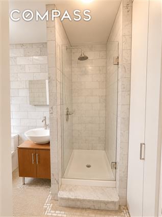 400 East 54th Street 12-F Sutton Place New York NY 10022