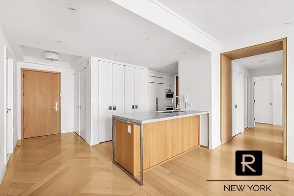 212 Warren Street Battery Park City New York NY 10282