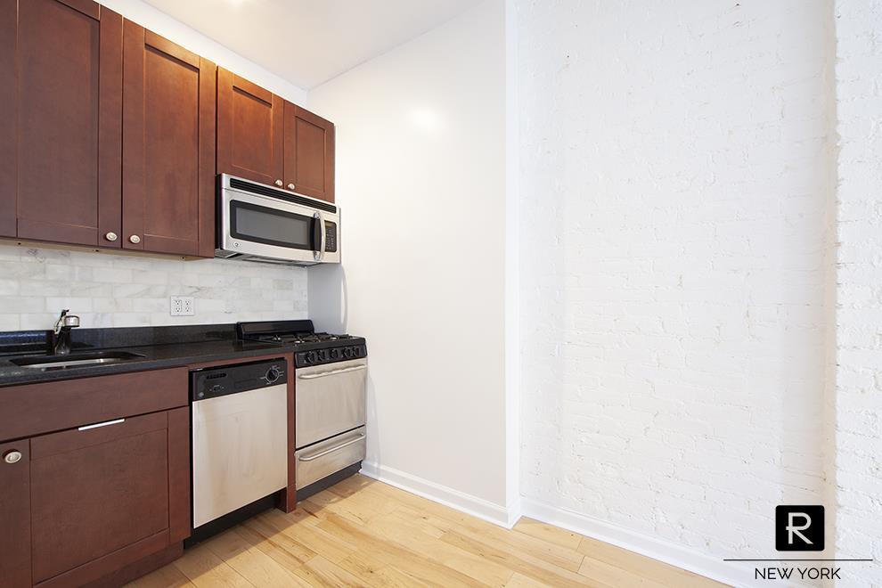 215 East 10th Street E. Greenwich Village New York NY 10003