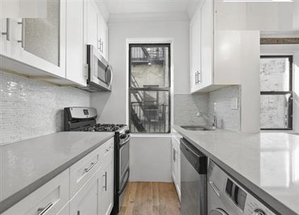 21-48 35th Street 4-H Steinway-Ditmars Queens NY 11105