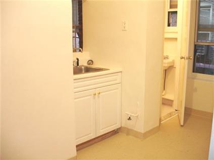 172 Spring Street, #3