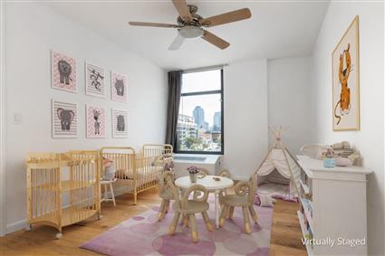 48-21 5th Street 4-M Hunters Point Queens NY 11101