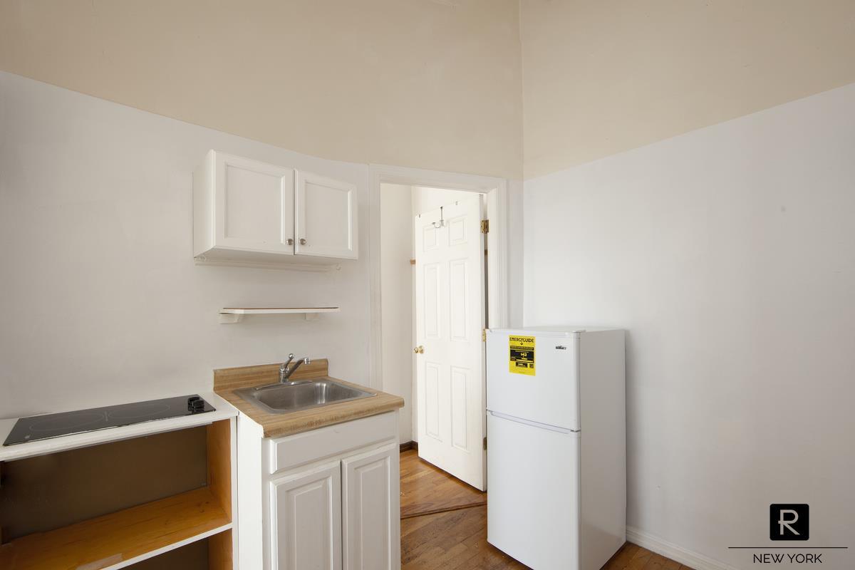 228 East 5th Street E. Greenwich Village New York NY 10003