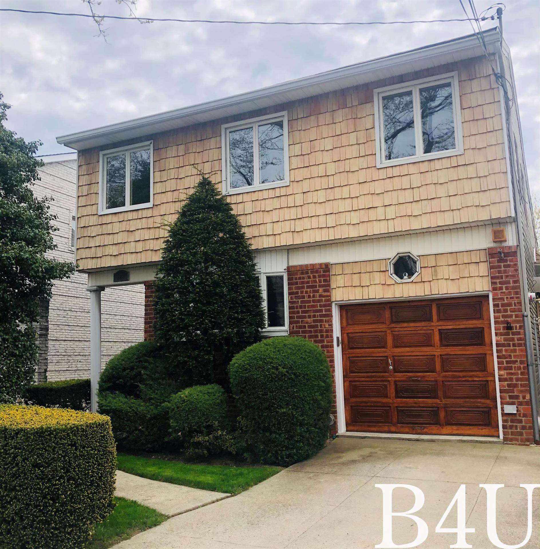 223 Whitman Drive Mill Basin Brooklyn NY 11234 Brooklyn 4U