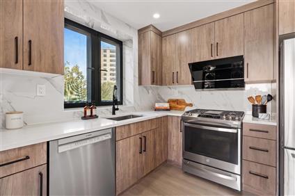 1546 Broadway 3-B Bushwick Brooklyn NY 11221