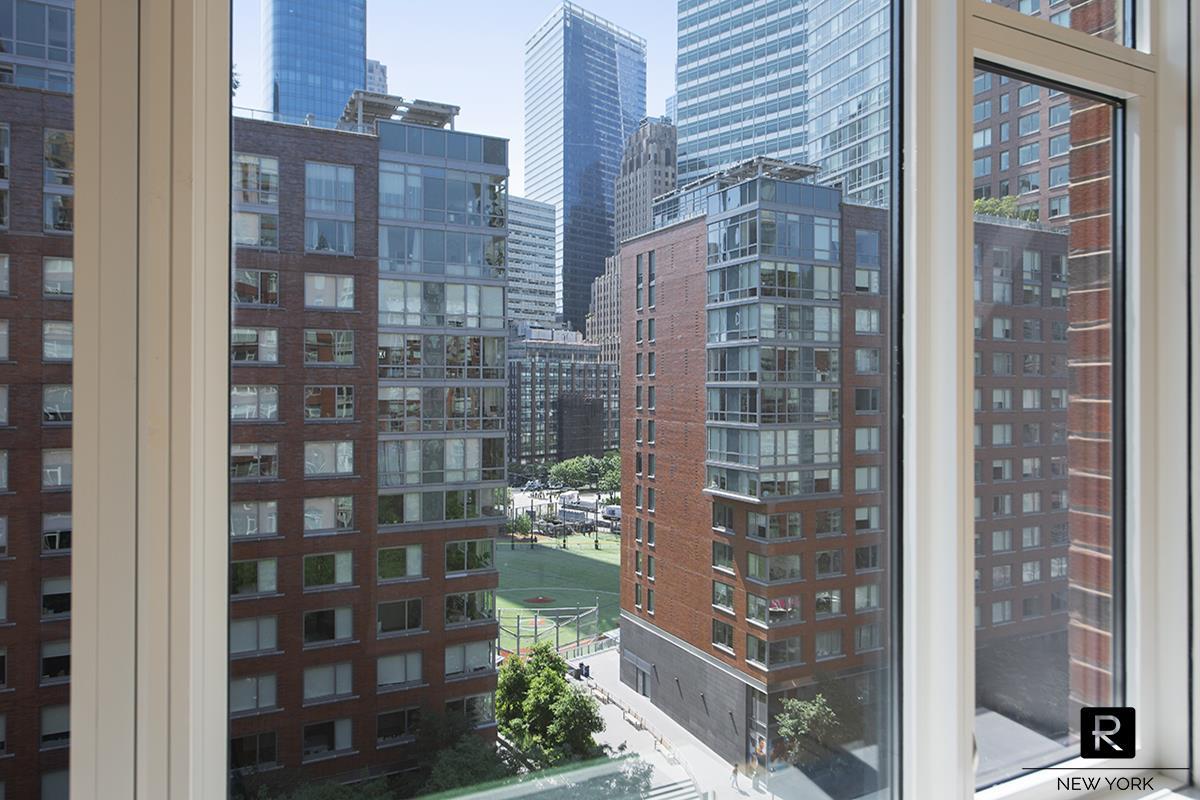 210 Warren Street Battery Park City New York NY 10282