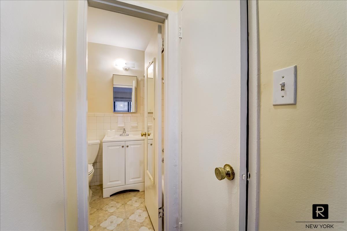 520 East 81st Street Upper West Side New York NY 10028