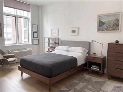 2-26 50th Avenue 8-D Long Island City Queens NY 11101