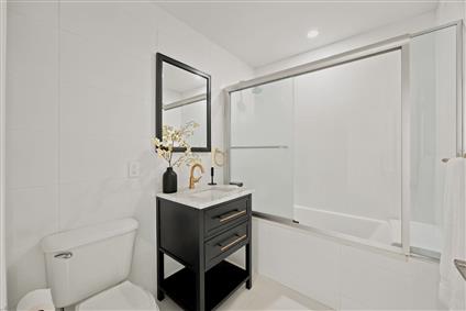 5-12 51st Avenue 1 Hunters Point Queens NY 11101