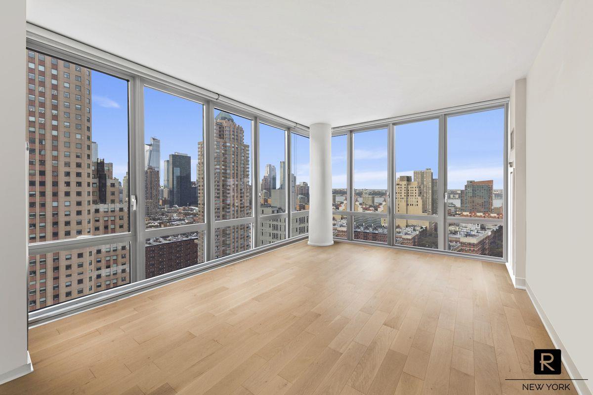 310 West 52nd Street Midtown West New York NY 10019
