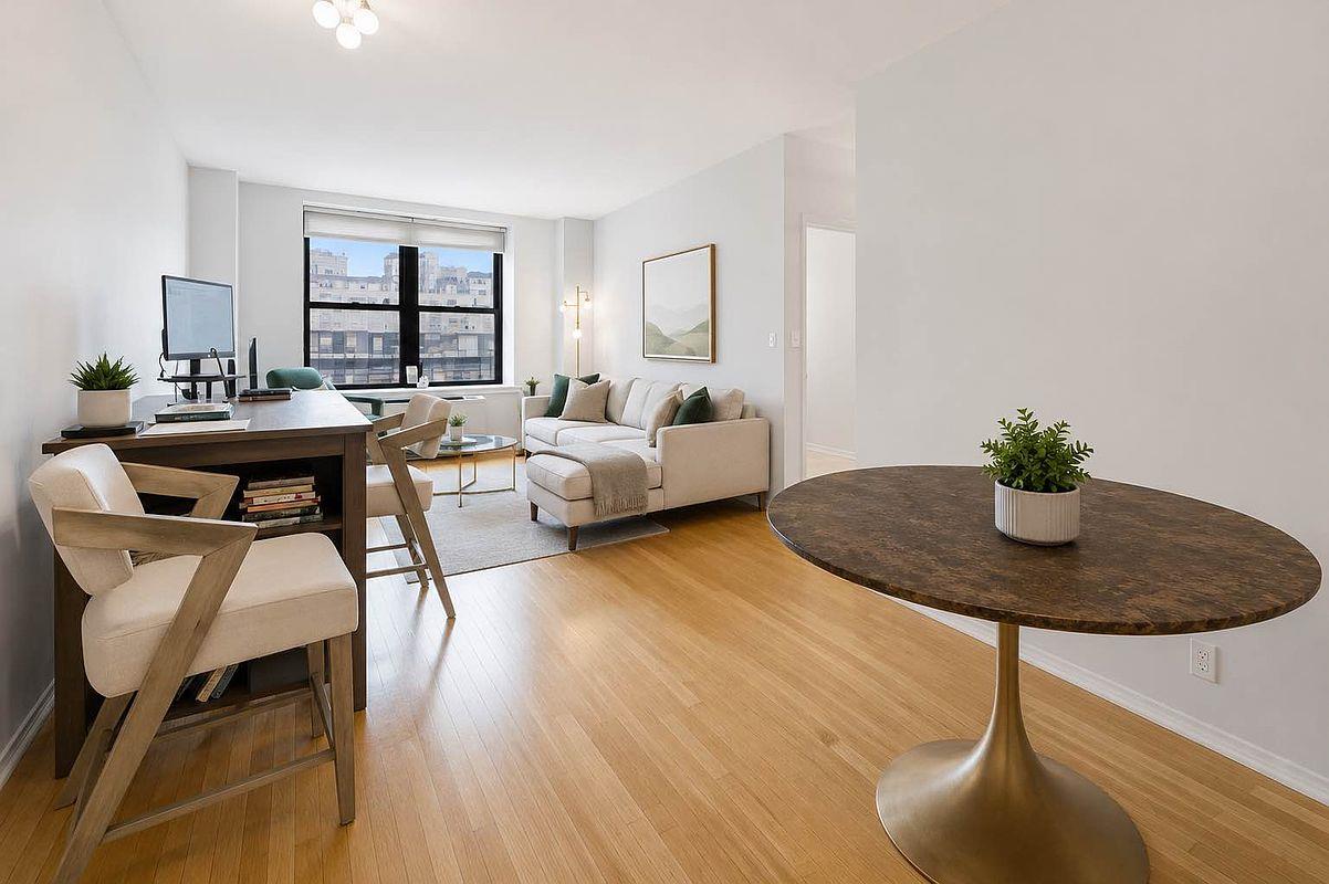 201 West 74th Street, Apt 8-K, New York, NY 10023