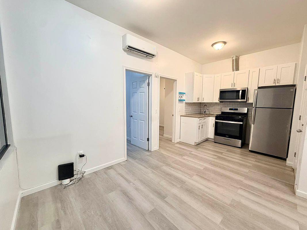117 Schaefer Street, Apt 1-AB, Brooklyn, NY 11207