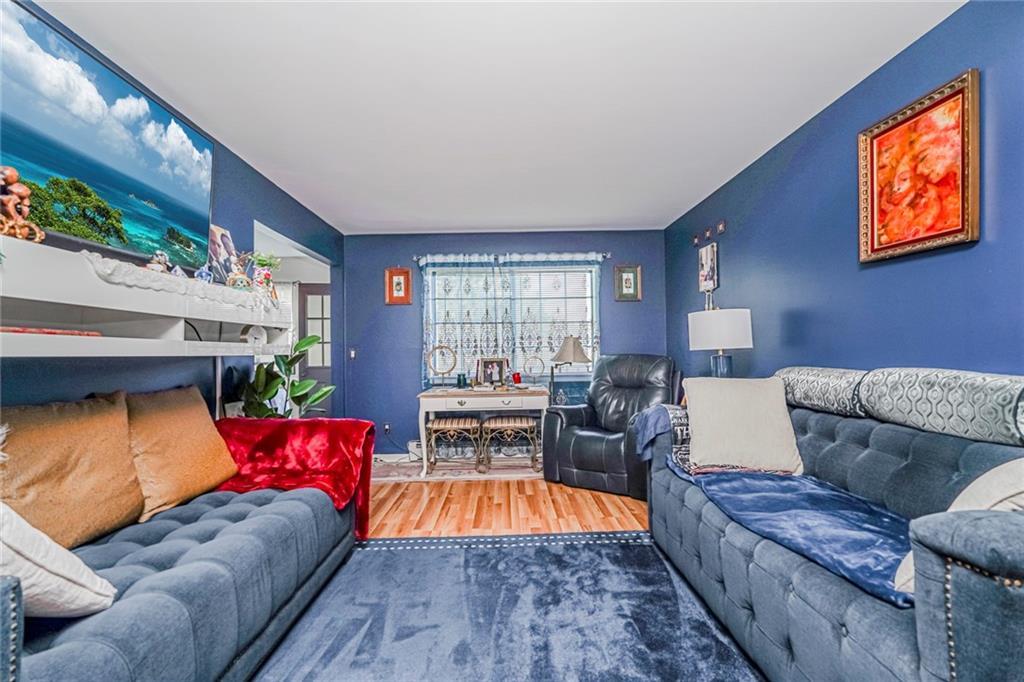 120 Devon Loop Heartland Village Staten Island NY 10314