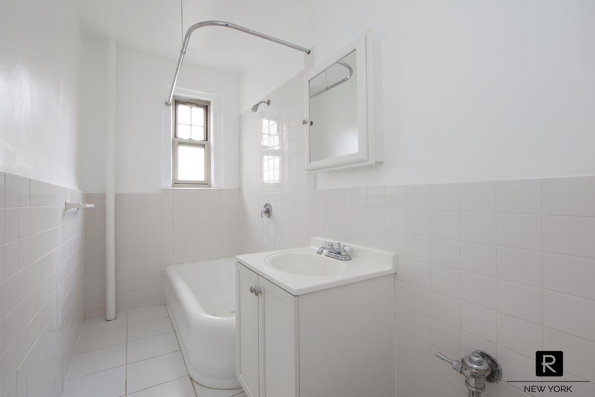 162 West 13th Street W. Greenwich Village New York NY 10011