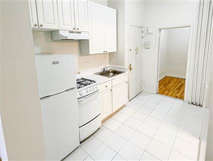 523 Hudson Street 1-RS W. Greenwich Village New York NY 10014
