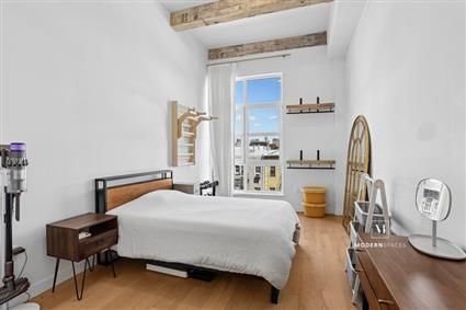 5-33 48th Avenue 3-C Long Island City Queens NY 11101
