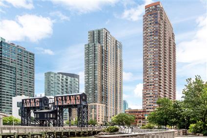 4-74 48th Avenue 14-M Hunters Point Queens NY 11109