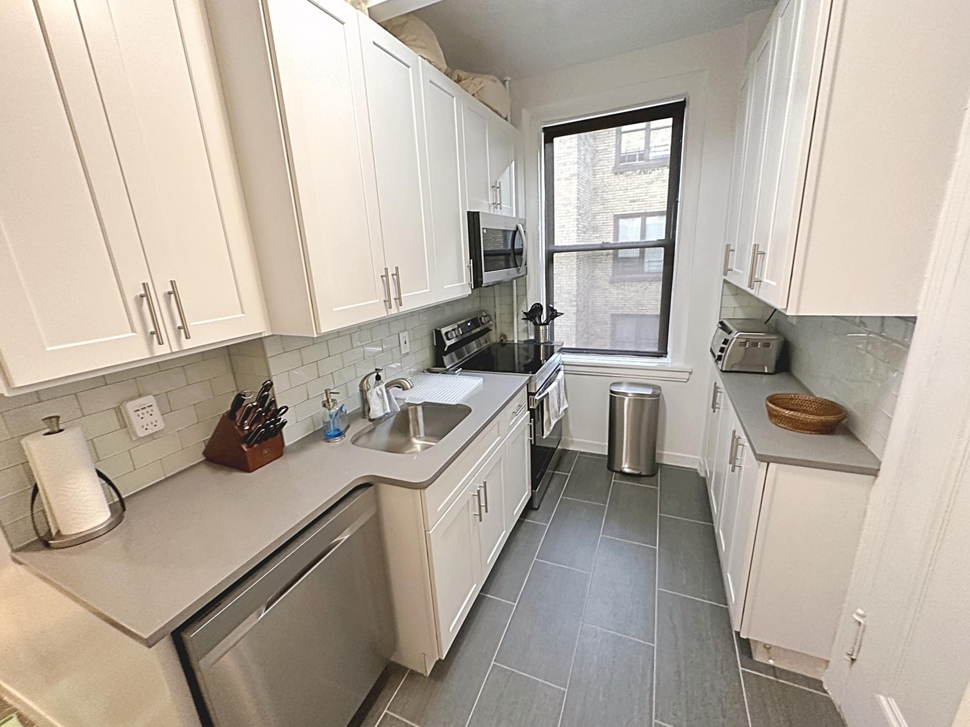 235 West 76th Street Upper West Side New York NY 10023