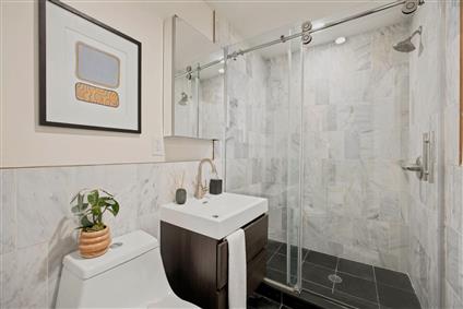 5-12 51st Avenue 1 Hunters Point Queens NY 11101